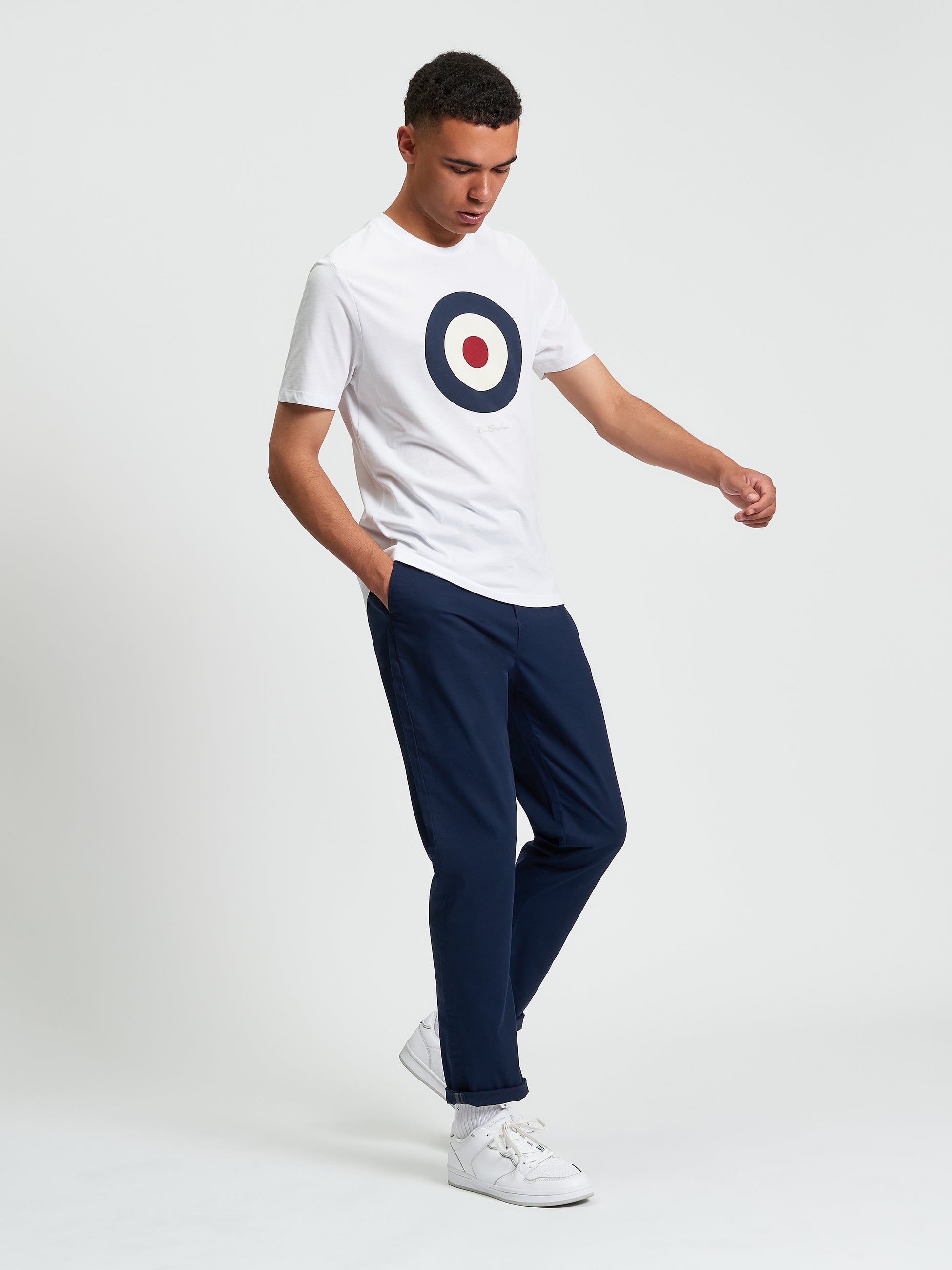 Signature Target T-Shirt White Graphic Tee