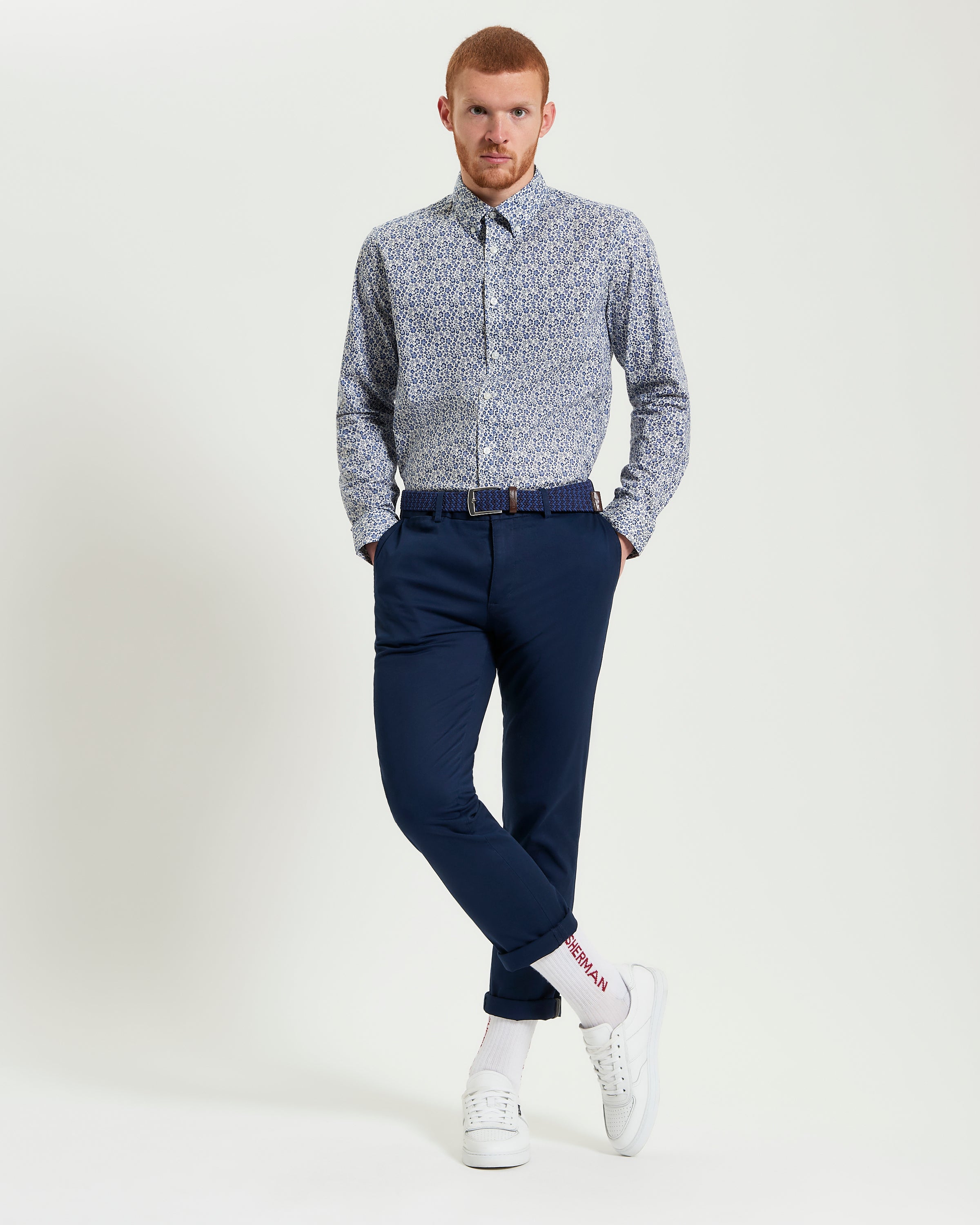 Mono Floral Print – Long-sleeve organic cotton shirt with button-down collar and refined style.