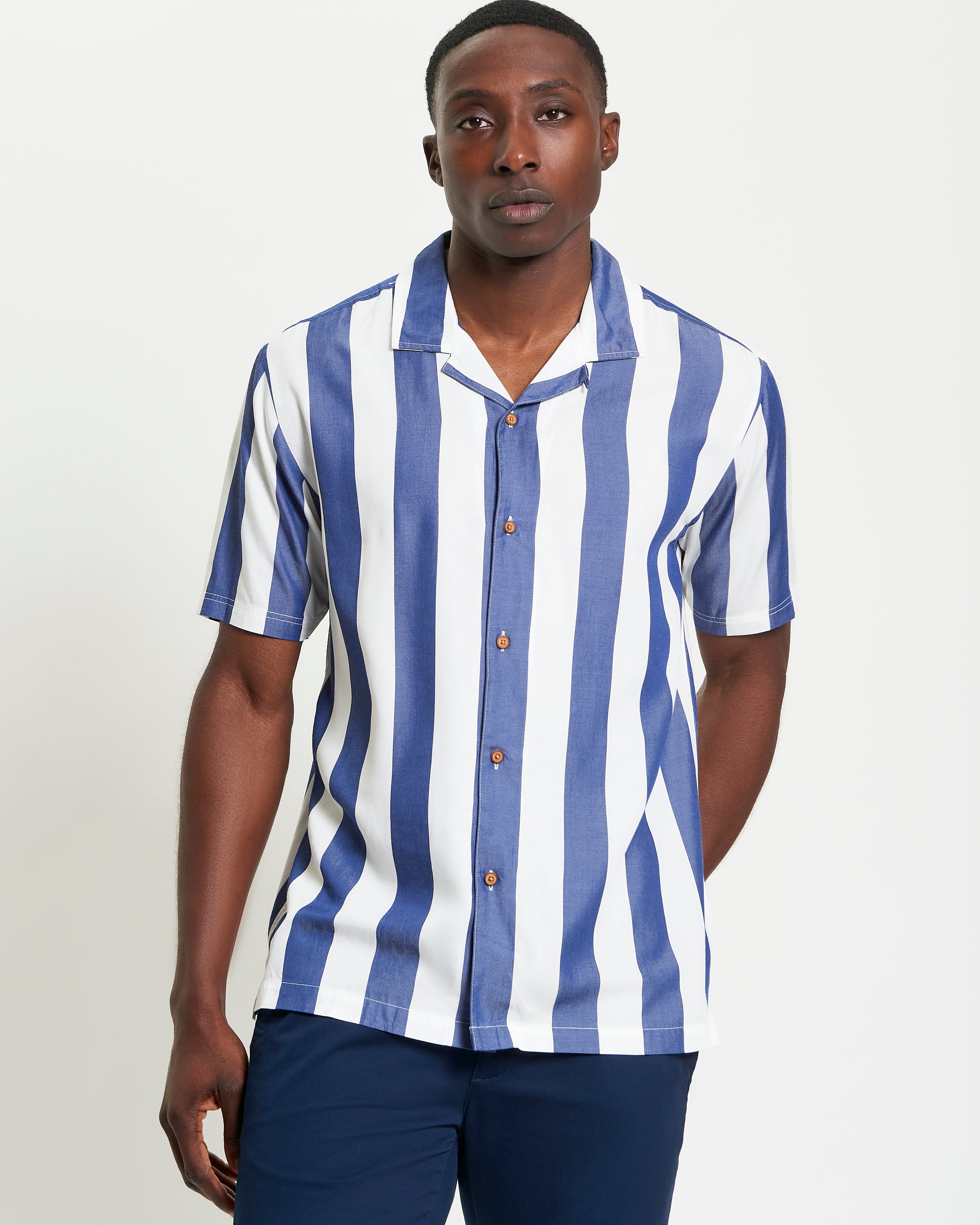 Viscose Stripe Shirt – Blue and White Stripes, Short-Sleeve, Relaxed Fit, Revere Collar