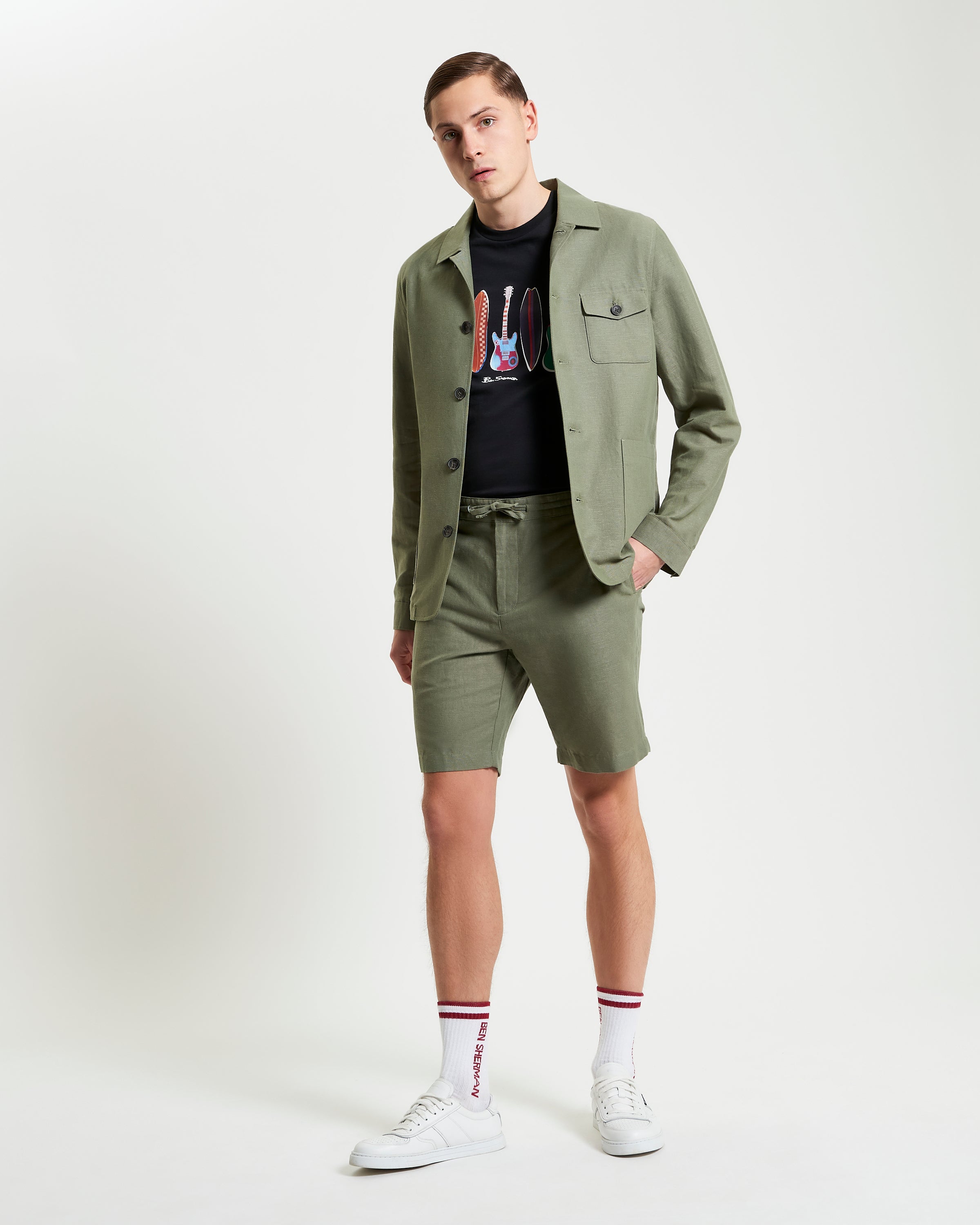 Linen Cotton Drawcord Short – olive green relaxed fit with matching blazer, perfect for warm weather outings.