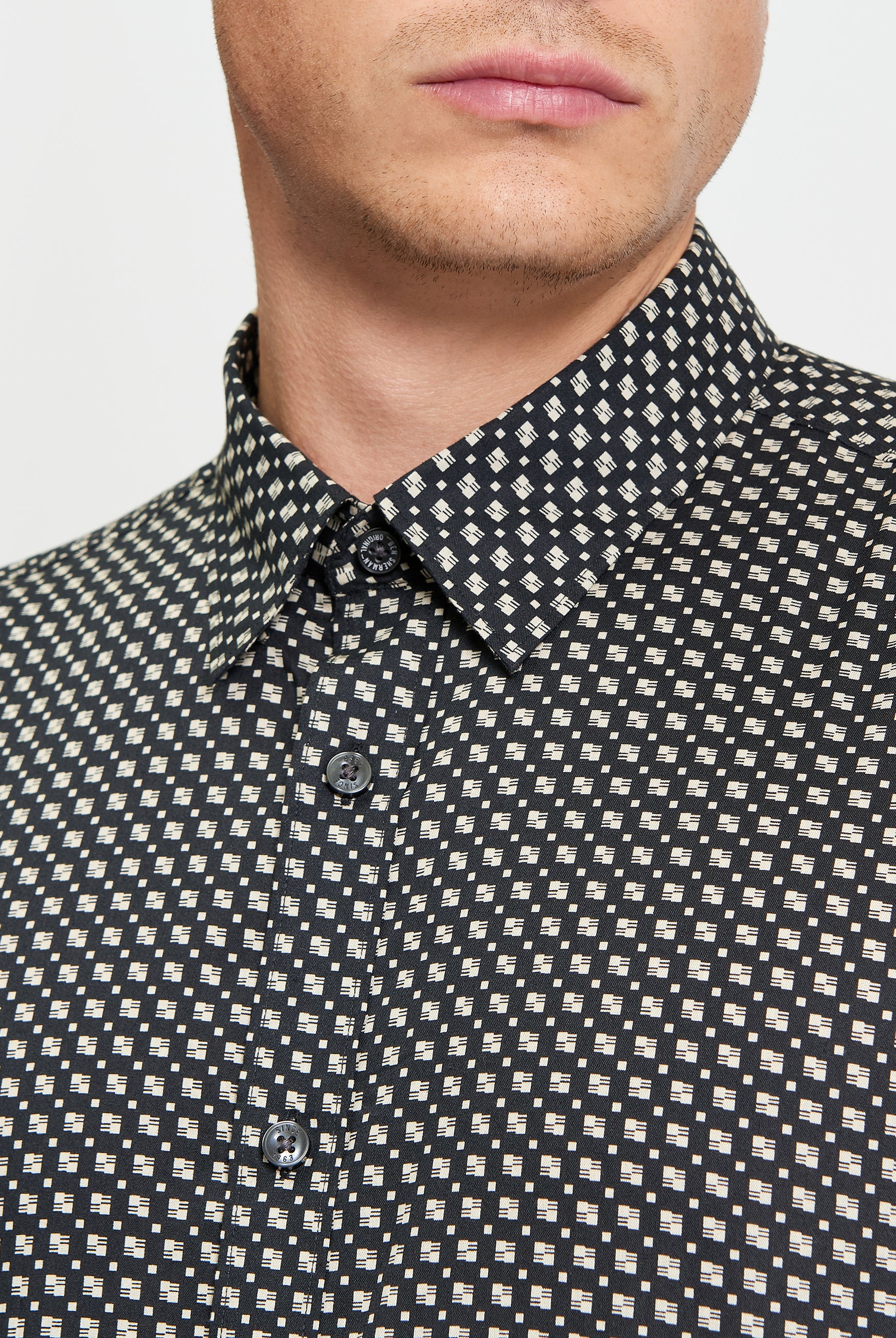 Mono Block Print Shirt - Black - Close Up