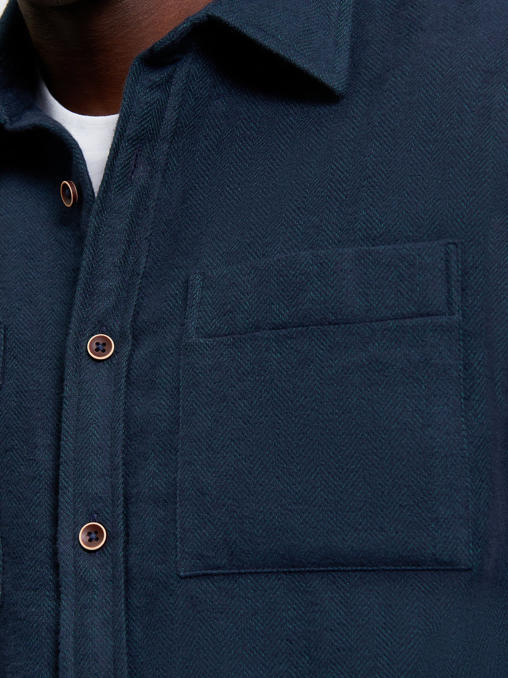 Brushed Herringbone Overshirt - Dark Green - Close Up