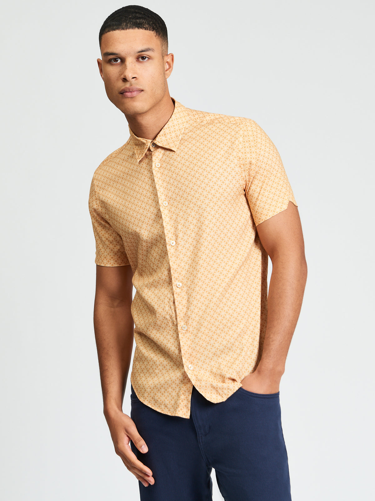 Short Sleeve Linear Geo Print Shirt - New Gold - Styled