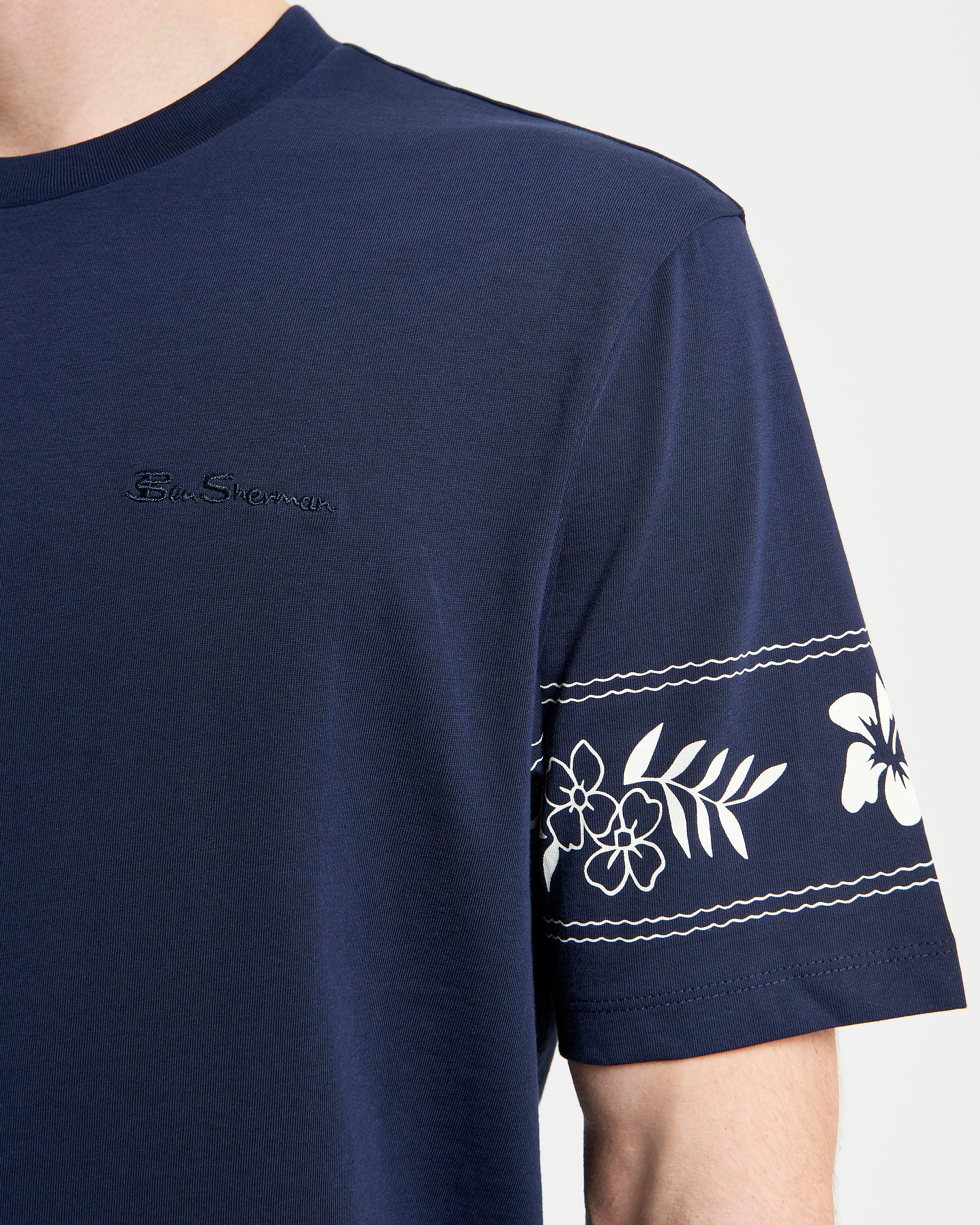 Border Print Tee – Navy with floral border print and Ben Sherman tonal embroidery.