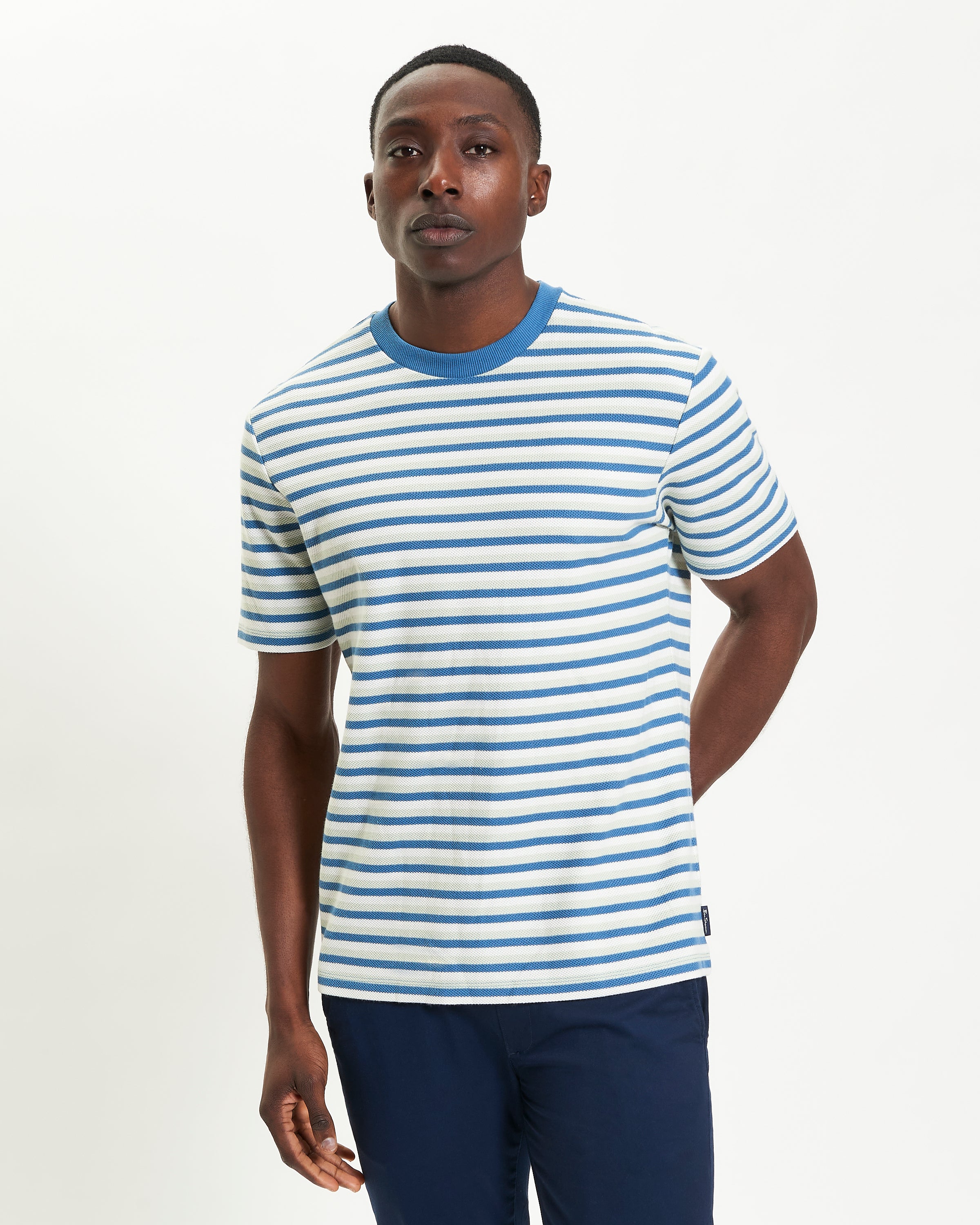 Honeycomb Stripe Tee – relaxed fit crew neck shirt with blue and white stripes by Ben Sherman.
