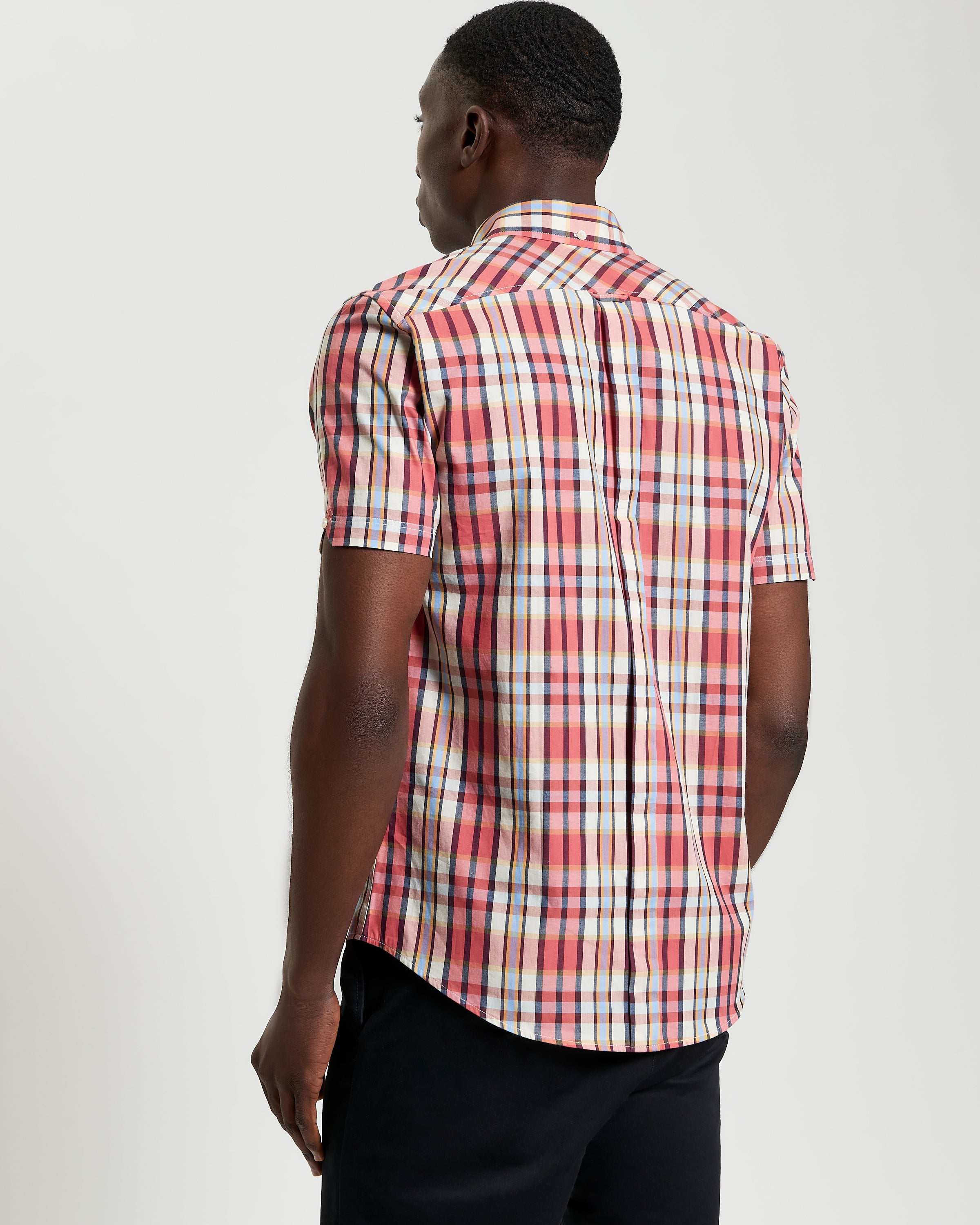 Irregular Check shirt – stylish back view showcasing the unique plaid pattern and modern fit.