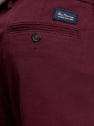 Signature Slim Stretch Chino - Dark Wine - Detail View