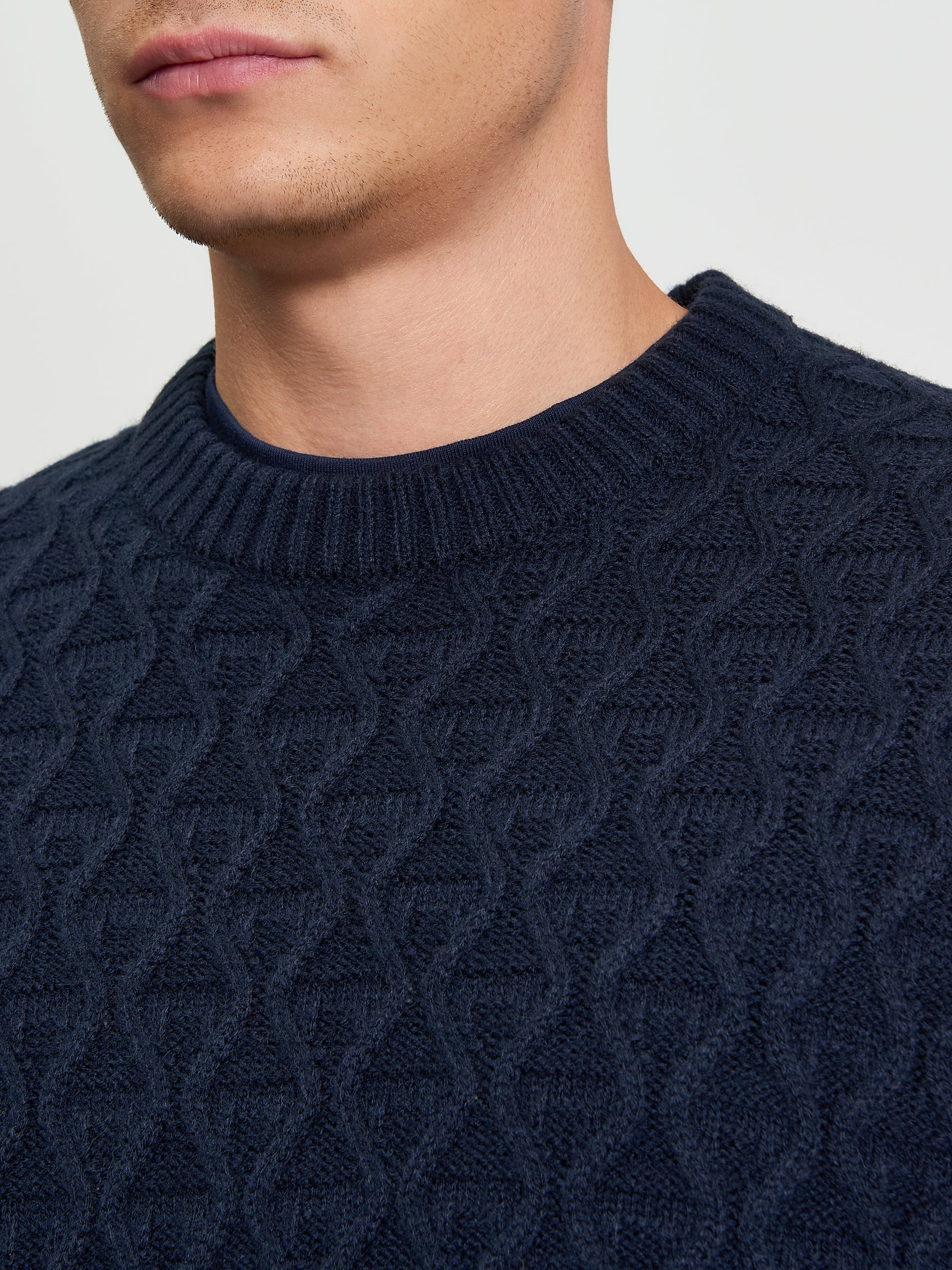 Cable Texture Crew - Dark Navy - Close Up