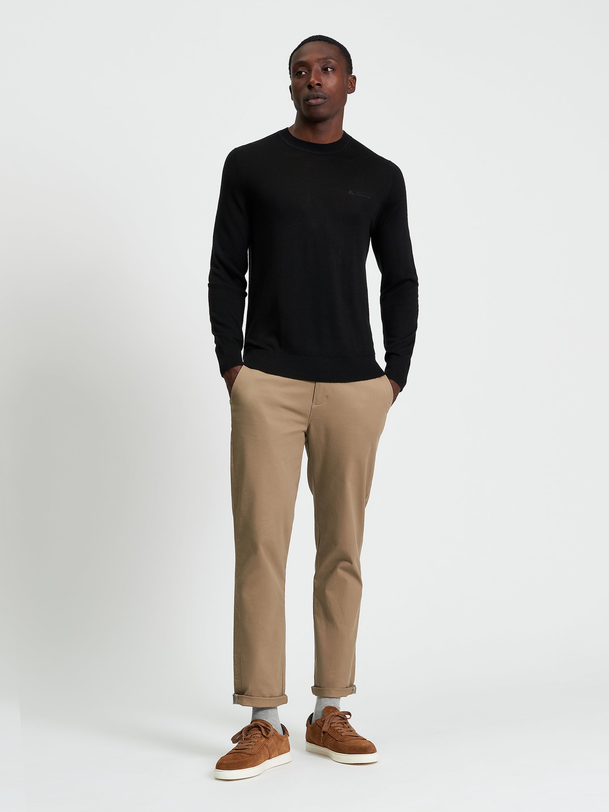 Merino Crew Neck - Black - Full Length