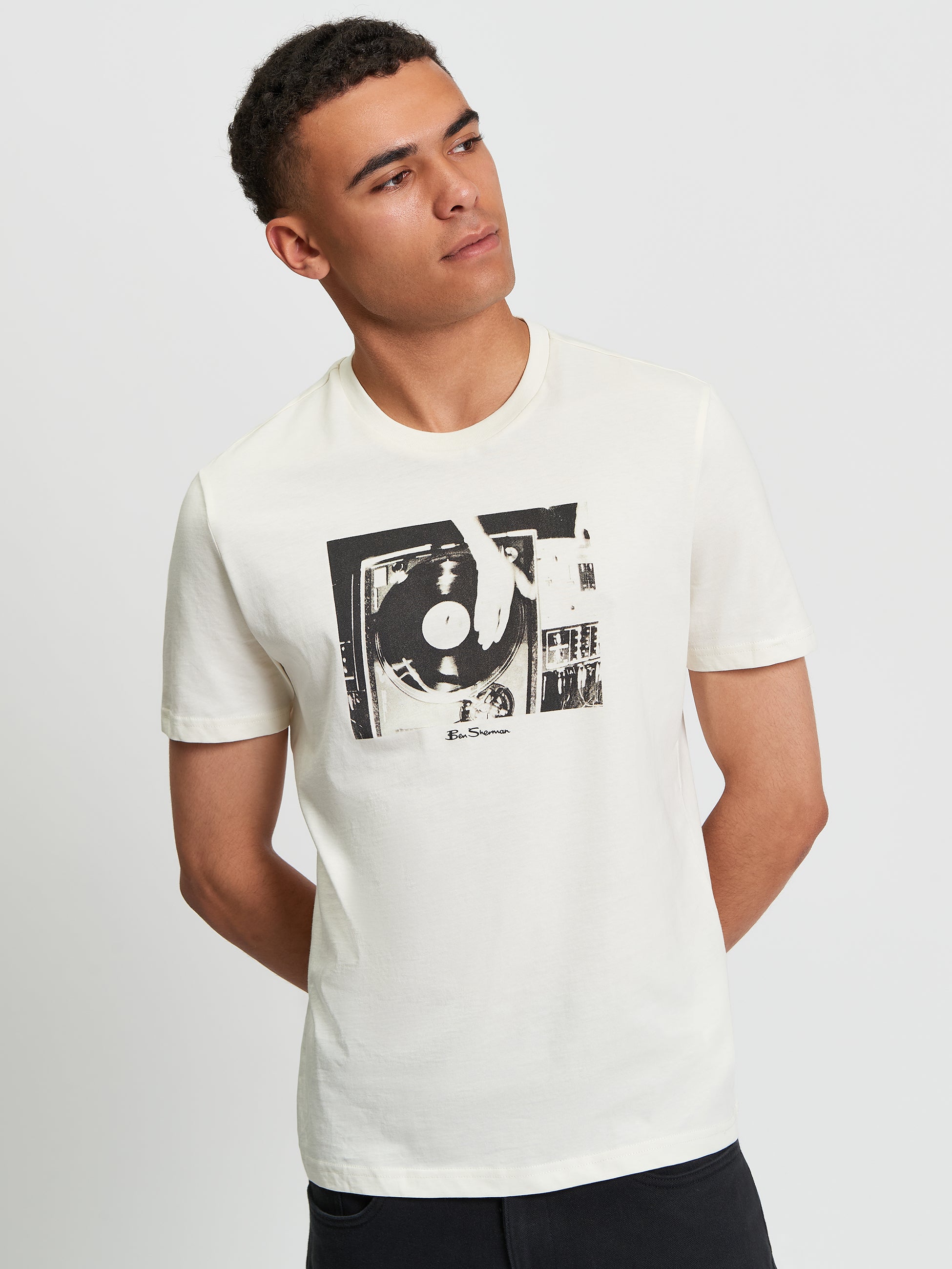 Turn Tables Print T-Shirt White