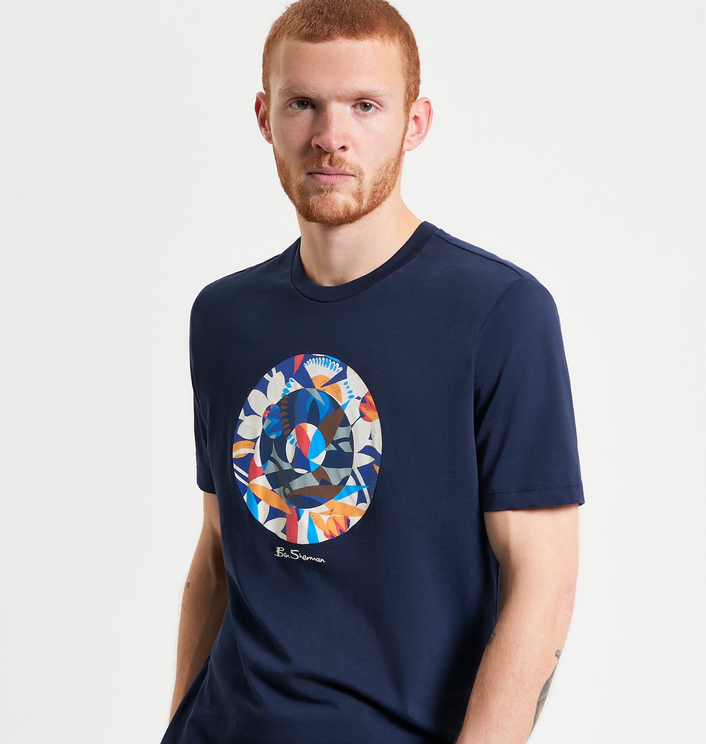 Man wearing Ben Sherman Tropical Target t-shirt in Navy Blue